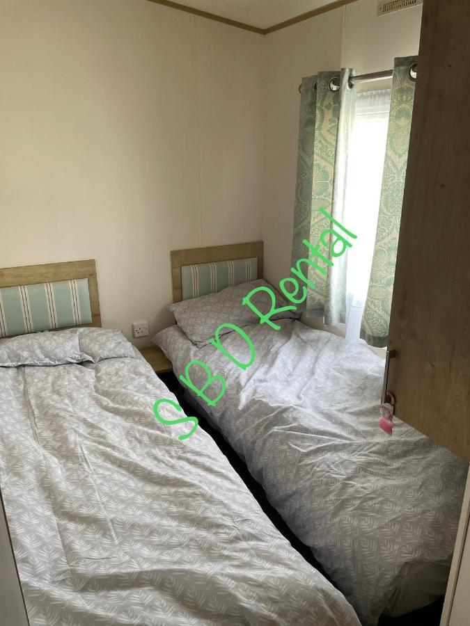 Summer Breeze Deluxe Caravan Rental Saint Osyth Luaran gambar