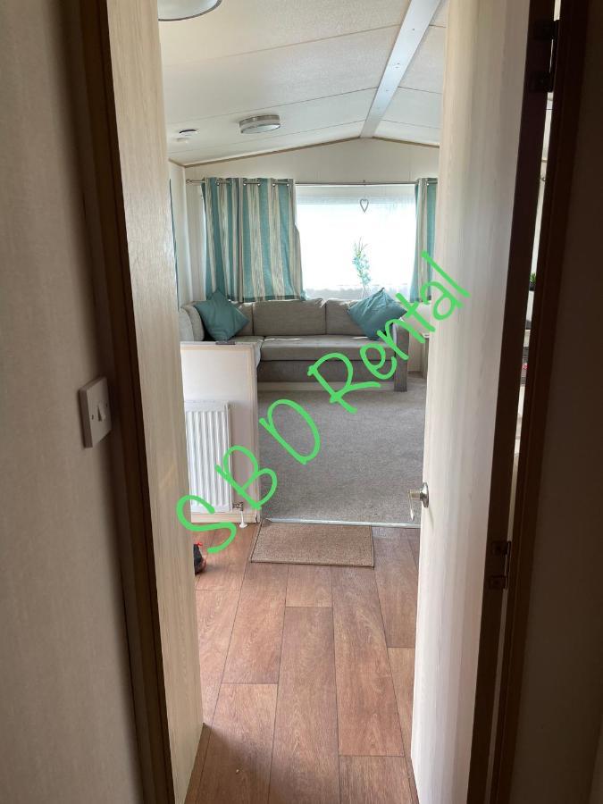Summer Breeze Deluxe Caravan Rental Saint Osyth Luaran gambar