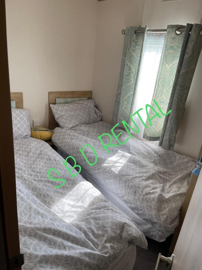 Summer Breeze Deluxe Caravan Rental Saint Osyth Luaran gambar