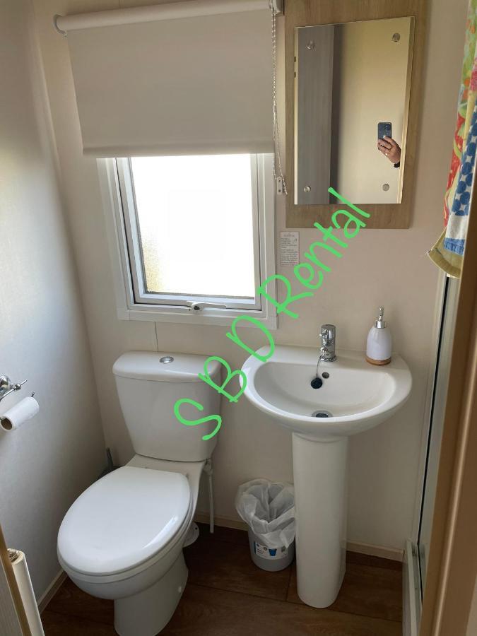 Summer Breeze Deluxe Caravan Rental Saint Osyth Luaran gambar