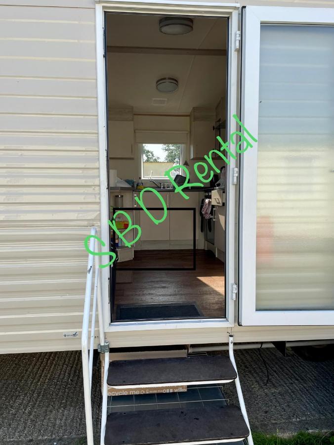 Summer Breeze Deluxe Caravan Rental Saint Osyth Luaran gambar